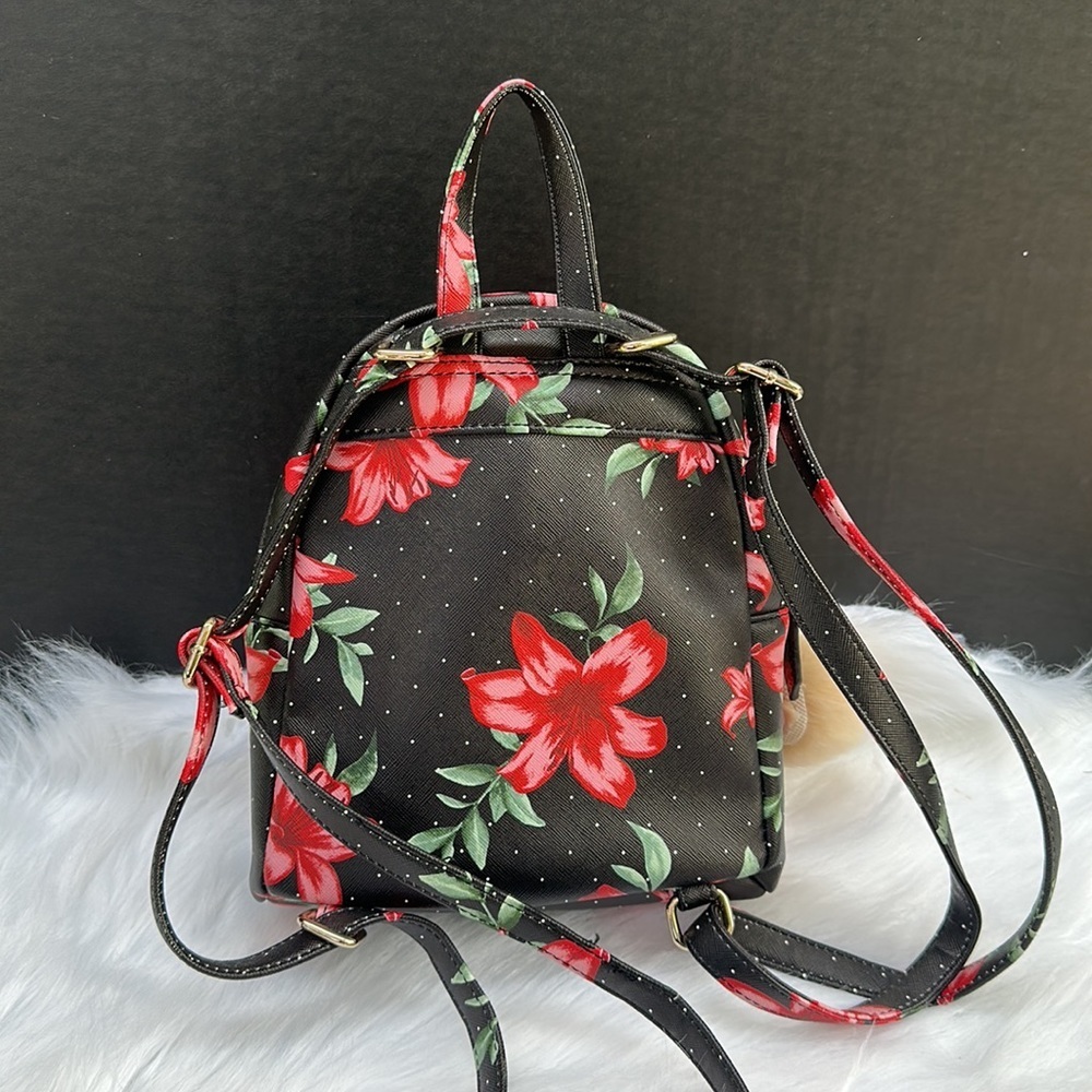 New GUESS Women’s Floral Mini Backpack - Picture 2 of 5